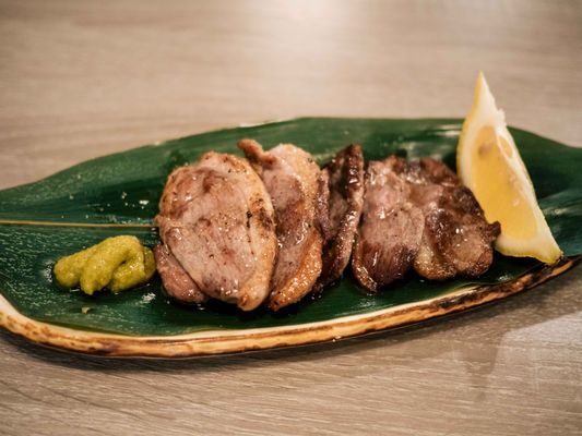 Tendon Tempura Carlos Jr by null
