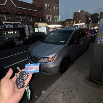 Citywide Auto Locksmith - 2012 Honda Oddysey Spare Key for customer in #Queens! We make car keys for all makes and models, anytime #247 917-984-3404 - Keys & Locksmiths Near Me