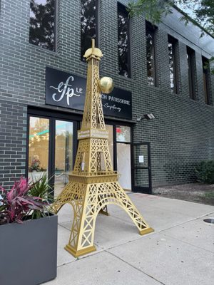 Le French Patisserie by null