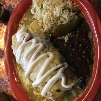 Oscar's Cafe - Pork burrito - Mexican Near Me - Springdale, Utah