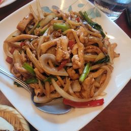 Chicken lomein