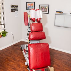 Cara  L Hacht , DC - Hy-Lo Chiropractic Table