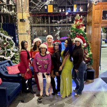 The Barterhouse Ybor - Festive + fine  Our holiday sleigh team did not come to play! #GirlsNightOutatBarter - New American Near Me - Tampa, Florida