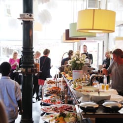 Gloria - Sonntagsbrunch im Gloria