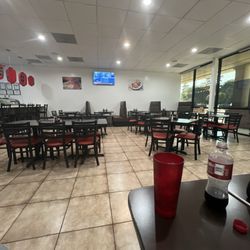 Tokyo Sushi & Grill - Inside