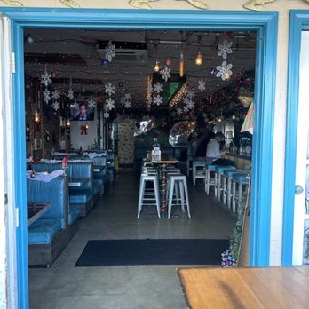 Single Fin Surf Grill - Bars Near Me - San Diego, California Single Fin Surf Grill - Bars Near Me - San Diego, California