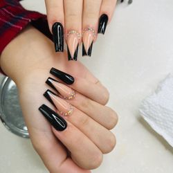 Metta Nails & Spa