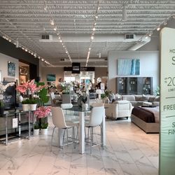 City Furniture - Showroom