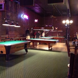 Numan's Cafe And Sports Bar - Has that pool hall feeling ;)