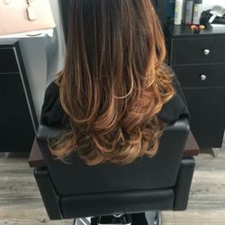 Phyllis' Salon