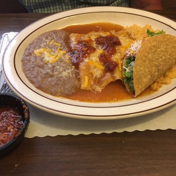 El Toreo Mexican Restaurant - #3, Chicken Taco & 2 chicken Enchiladas - Mexican Near Me - Burns, Oregon