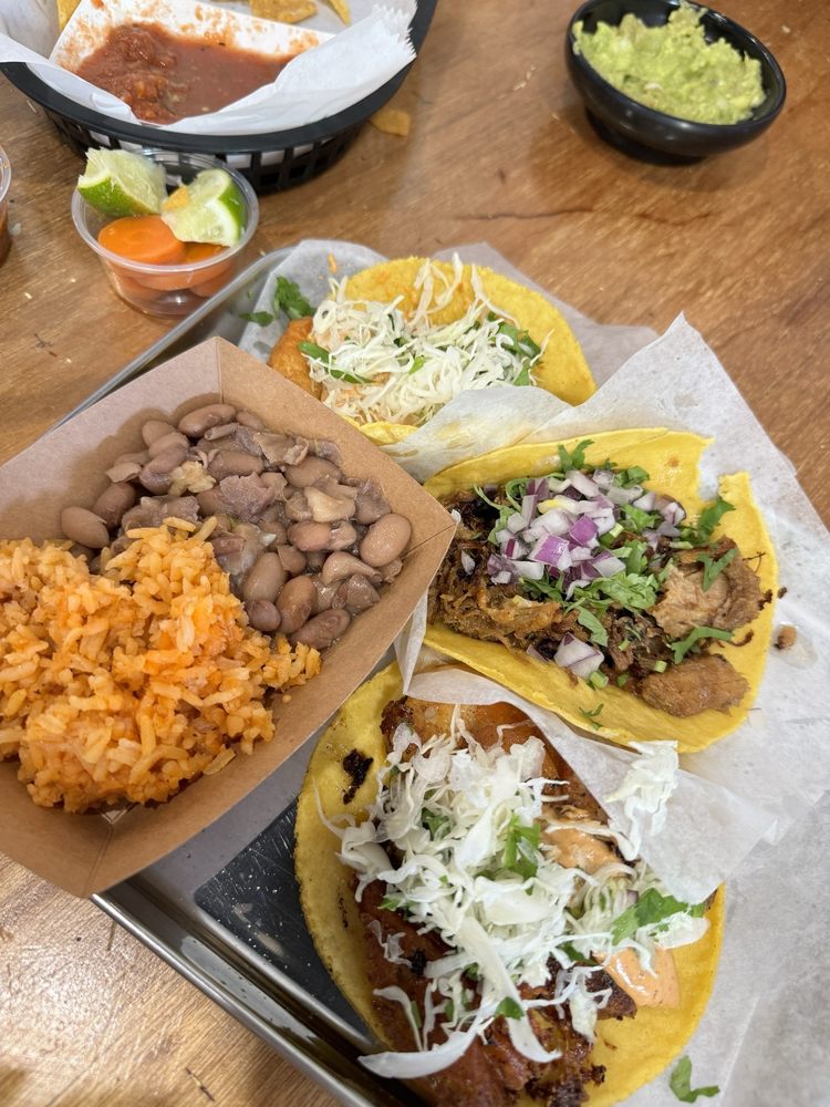 Tight Tacos Kaimuki