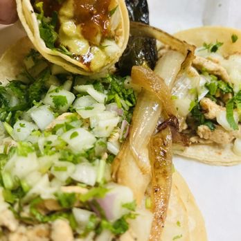 Tacos Y Mariscos El Unico - Pollo tacos - Tacos Near Me - Gallatin, Tennessee Tacos Y Mariscos El Unico - Pollo tacos - Tacos Near Me - Gallatin, Tennessee