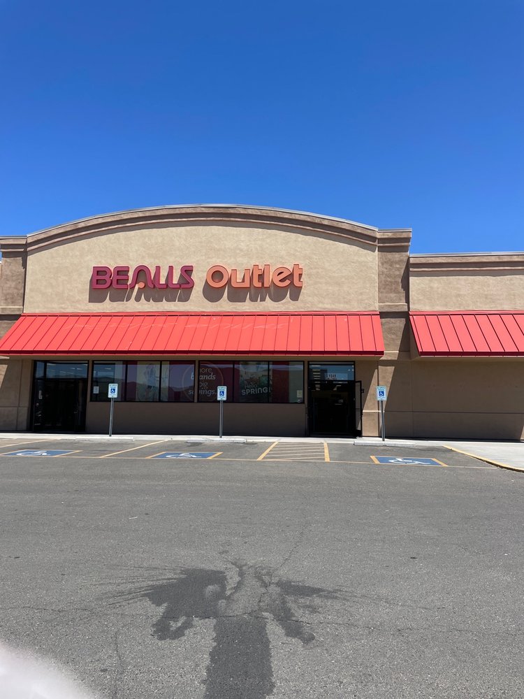 BEALLS OUTLET 12 Photos 1048 Willow Creek Rd, Prescott, Arizona
