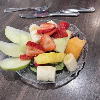 Ball Square Cafe - Fresh Fruit Bowl - Breakfast & Brunch Near Me - Somerville, Massachusetts