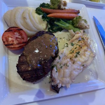 Bistro Napa - Filet and lobster - New American Near Me - Reno, Nevada Bistro Napa - Filet and lobster - New American Near Me - Reno, Nevada