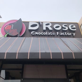 D' Rose Chocolate Factory  - Cupcakes Near Me - Aguadilla, Puerto Rico