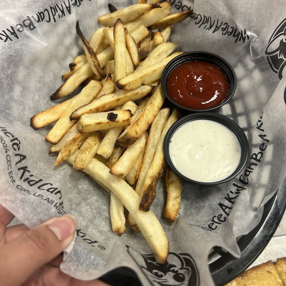 Chuck E. Cheese - other fries that tasted burnt - Pizza Near Me - Las Vegas, Nevada Chuck E. Cheese - other fries that tasted burnt - Pizza Near Me - Las Vegas, Nevada