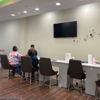 MT Nails - Mt Nails in Clermont. I loveeee my nails!  Awsome Custemer Service! - Nail Salons Near Me - Clermont, Florida