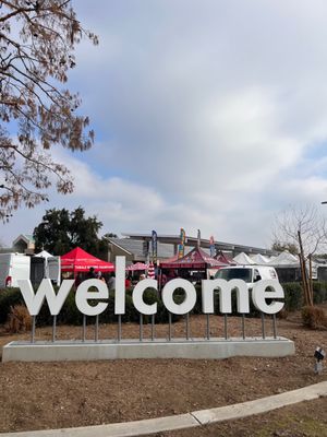 Haggin Oaks Farmers Market by null