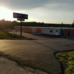 Lock 'N' Key Self Storage - Gated, well-lit, monitored self storage facility providing 5’x10’, 10’x10’, 10’x15’, & 10’x20’ indoor spaces.