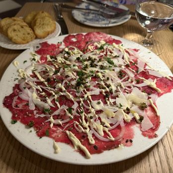 Felicia Suzanne's Restaurant - Beef carpaccio - New American Near Me - Memphis, Tennessee Felicia Suzanne's Restaurant - Beef carpaccio - New American Near Me - Memphis, Tennessee