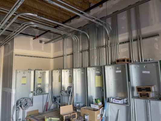 About Barton Electric - We have been serving the community for almost 10 years and your satisfaction is my ultimate goal. Book with me today!