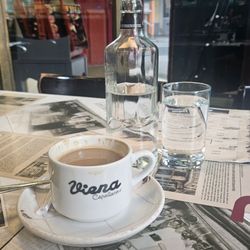 Viena Capellanes
