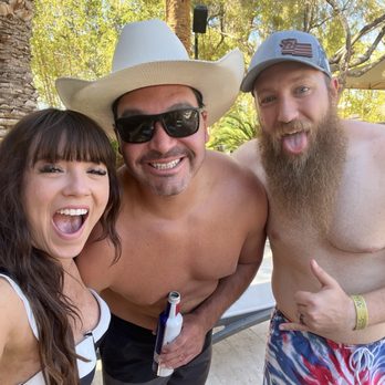 DayDream - Old roomie pic - Swimming Pools Near Me - Henderson, Nevada DayDream - Old roomie pic - Swimming Pools Near Me - Henderson, Nevada