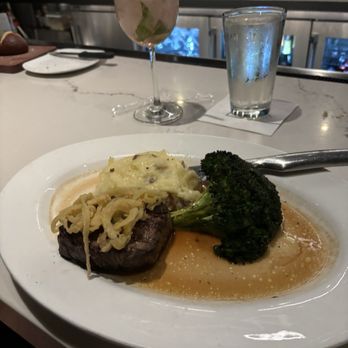 Cooper’s Hawk Winery & Restaurant - Desserts Near Me - Gilbert, Arizona Cooper’s Hawk Winery & Restaurant - Desserts Near Me - Gilbert, Arizona