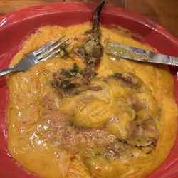El Mejicano Restaurant & Cantina - Chile relleno and I think an enchilada is hiding in there...
