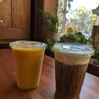 Java House - Coffee & Tea Near Me - Cedarburg, Wisconsin Java House - Coffee & Tea Near Me - Cedarburg, Wisconsin
