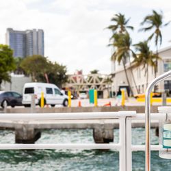 Water Taxi Miami - Water Taxi
