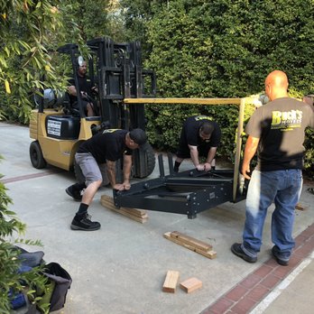 Bucks Movers - Movers Near Me - Santa Paula, California