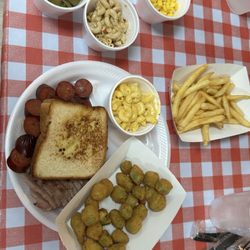 Chasin' Tail BBQ - Brisket, hot links, and sides