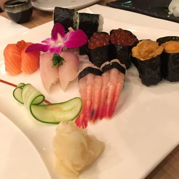 Fuji at Kendall - Sushi Bars Near Me - Cambridge, Massachusetts
