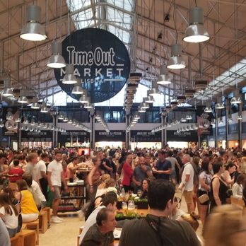 Time Out Market - The dinnertime madness - Public Markets Near Me - Lisbon, 11 Time Out Market - The dinnertime madness - Public Markets Near Me - Lisbon, 11