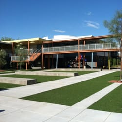 Papago Elementary School - Courtyard area.