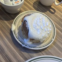 Cinnamon roll