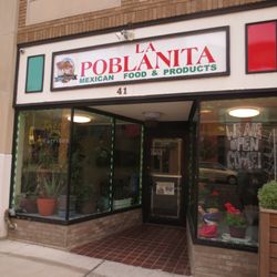 La Poblanita Grocery - Restaurant side