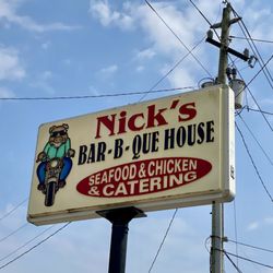 Nick's BBQ & Drive-In - Street sign