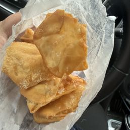 Fried seafood cream cheese wonton