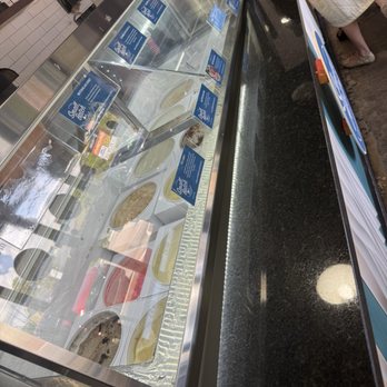 Small Batch Creamery - Inside - Ice Cream & Frozen Yogurt Near Me - St. Petersburg, Florida Small Batch Creamery - Inside - Ice Cream & Frozen Yogurt Near Me - St. Petersburg, Florida
