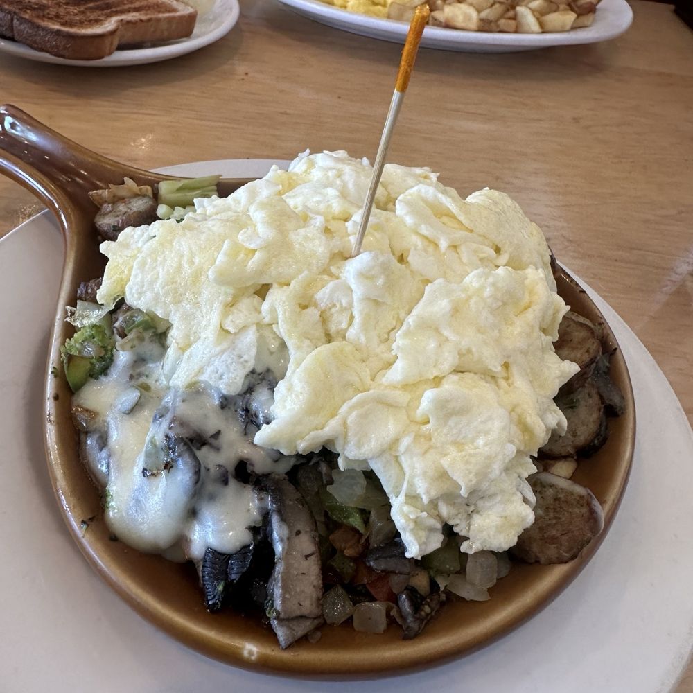 Stacked - Veggie skillet with egg whites and chicken sausage. - Breakfast & Brunch Near Me - Oak Lawn, Illinois Stacked - Veggie skillet with egg whites and chicken sausage. - Breakfast & Brunch Near Me - Oak Lawn, Illinois