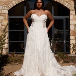 Lovest Bridal Boutique