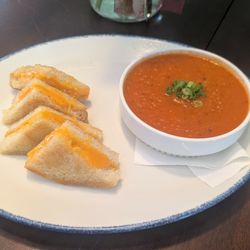 The Hungry Traveler Cafe