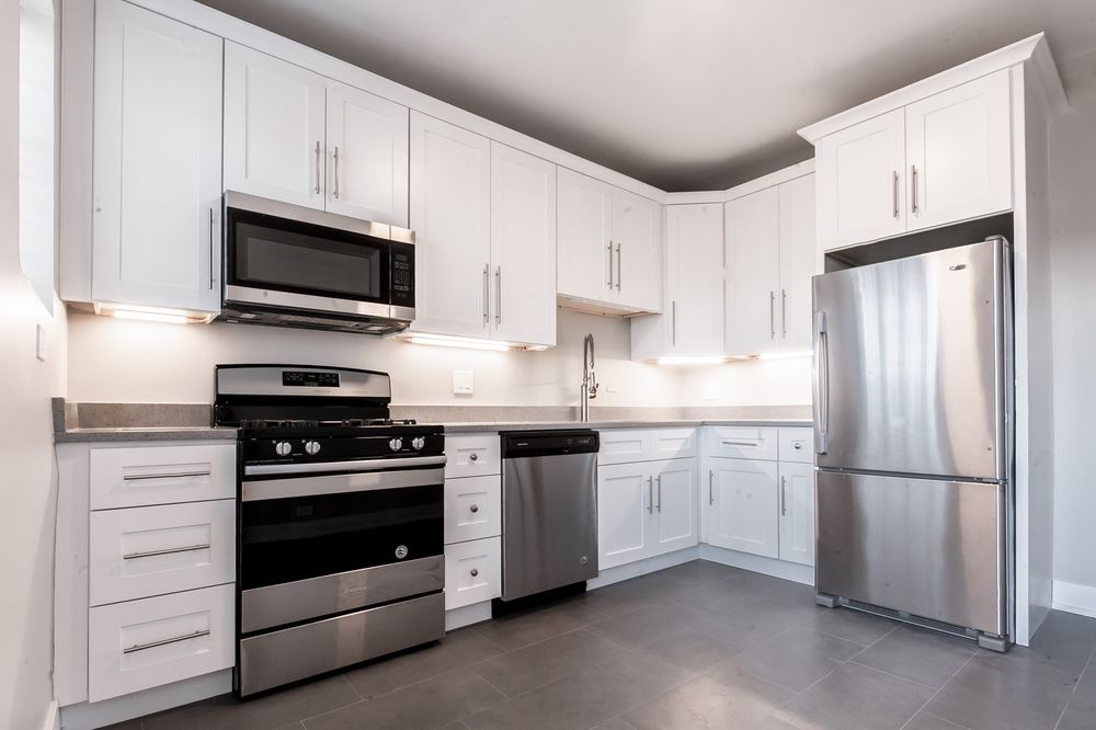 CRUMP REALTY GROUP 22 Photos 809 E 40th St, Chicago, IL Yelp