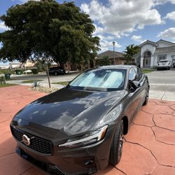 Weston Volvo Cars - 2024 S60 B5 Plus