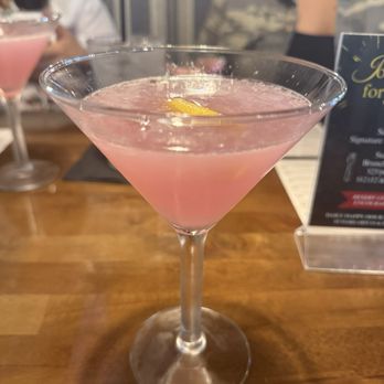 Hard Count Kitchen & Cocktails - Sweet Tart Martini - Cocktail Bars Near Me - Georgetown, Texas Hard Count Kitchen & Cocktails - Sweet Tart Martini - Cocktail Bars Near Me - Georgetown, Texas