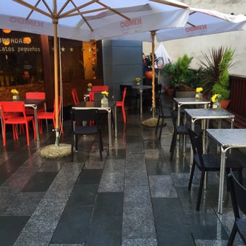 Brutti Compadres - Outside seating area - Bars Near Me - Glasgow, GLG